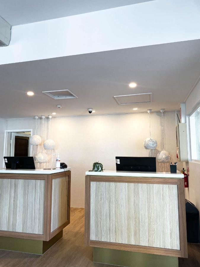 Mercure Cairns Exterior foto