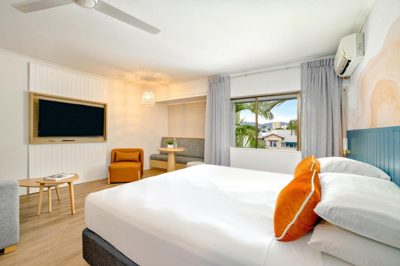 Mercure Cairns Exterior foto